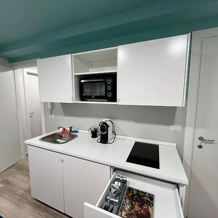 Della Accademia 摩德纳