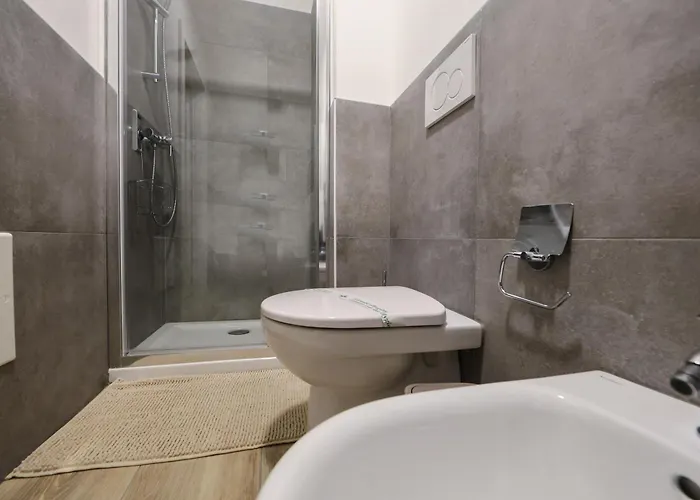 Della Accademia 公寓 *