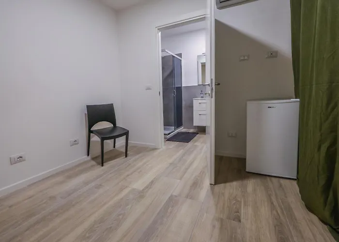 Della Accademia 公寓 *