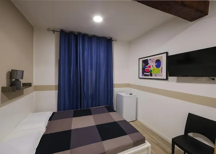 Della Accademia 摩德纳