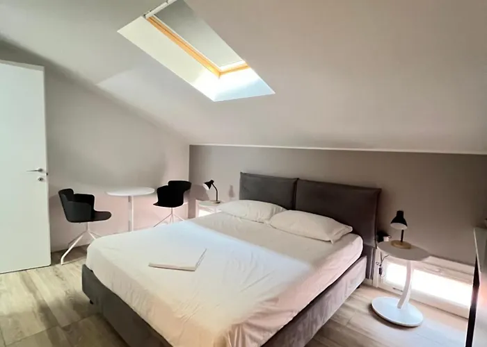 Della Accademia 公寓