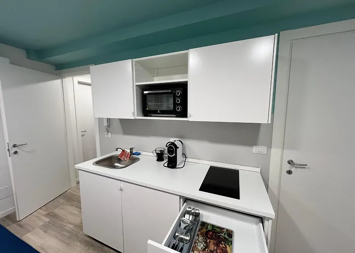 Della Accademia 摩德纳