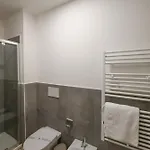 Della Accademia *