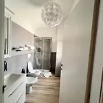 Апартаменти Della Accademia Модена