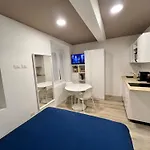 Della Accademia 모데나