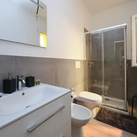 Della Accademia * モデナ